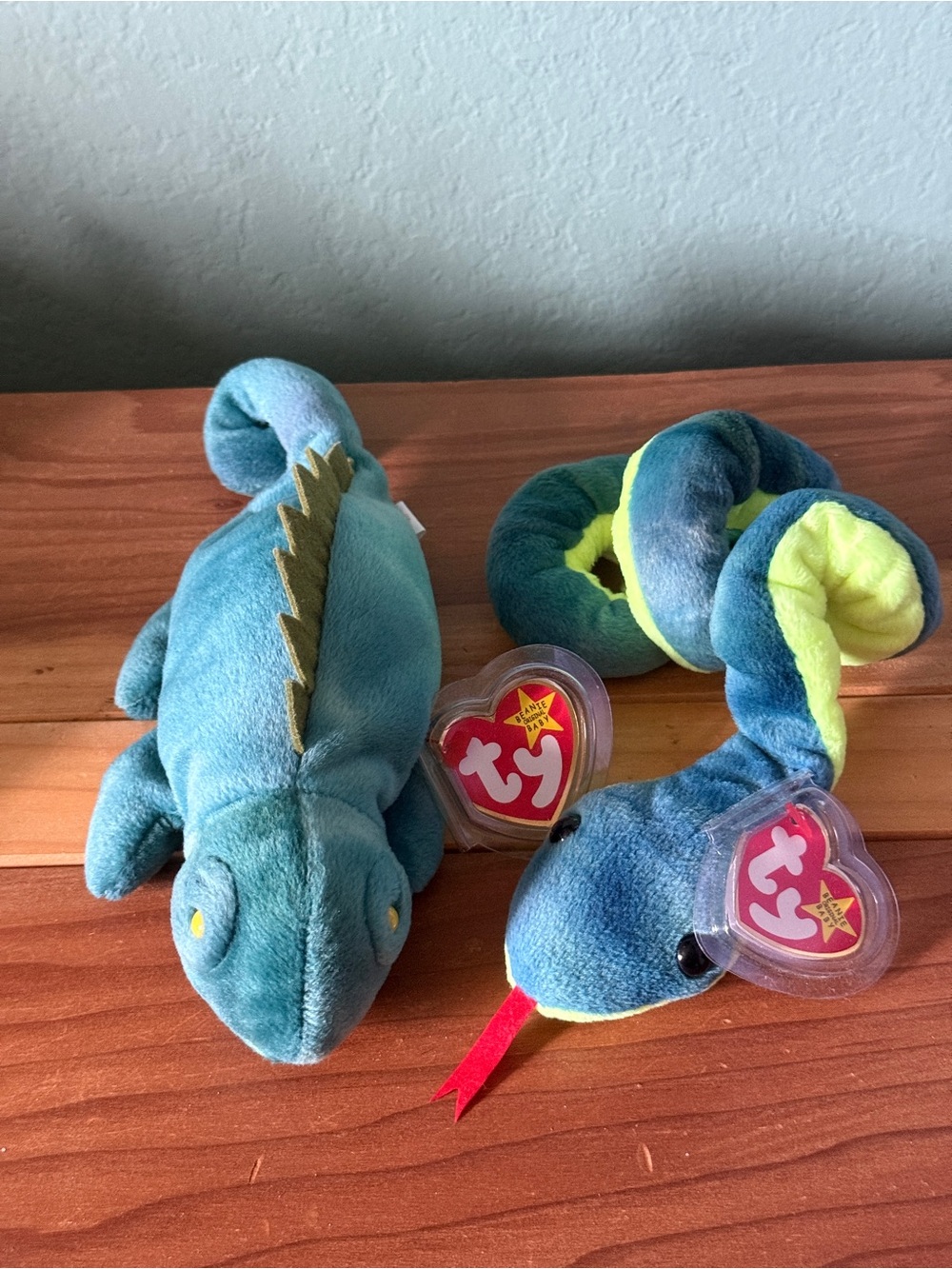 Ty Beanie Babies Iggy & Hissy Snake Iguana Plush w Tag Protectors VTG